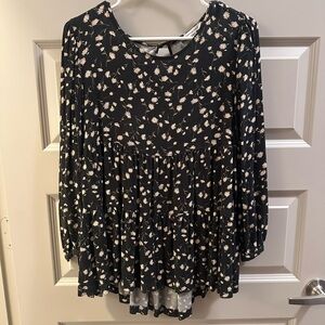 American Eagle Outfitters Black Floral Blouse